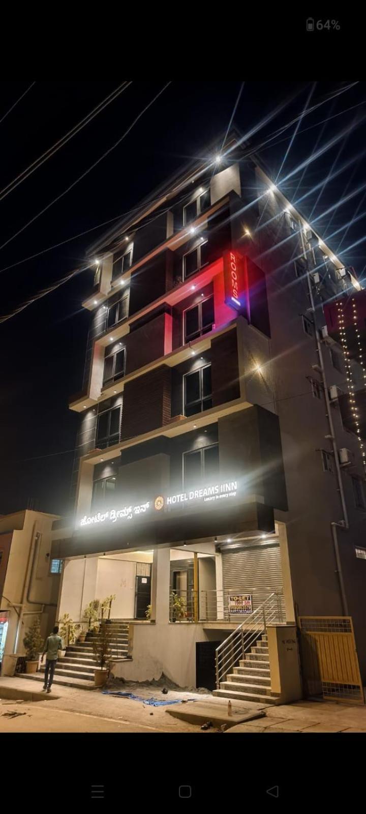 Hotel Dreams Inn Bangalore Esterno foto